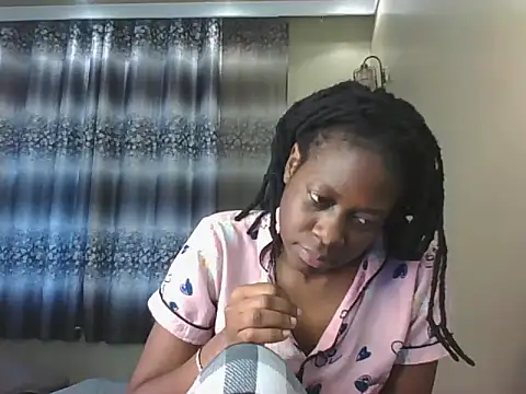 Sweetie_G live
