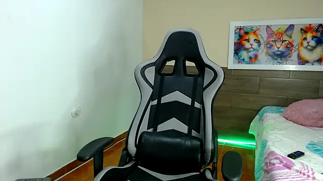bella_warzon live