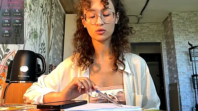 CurlyWinx live