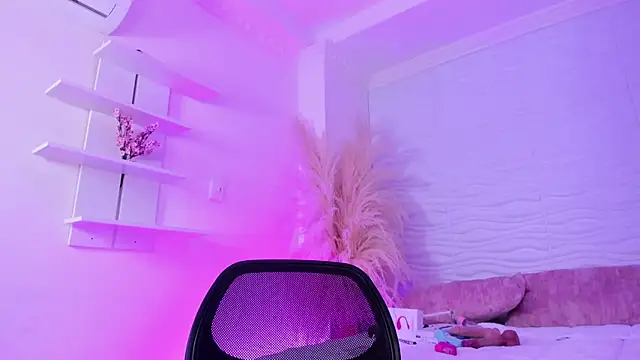 AriadnaLoren live