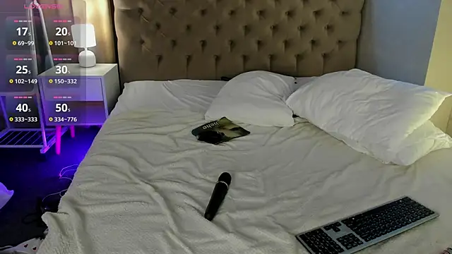 Esme_Runn live