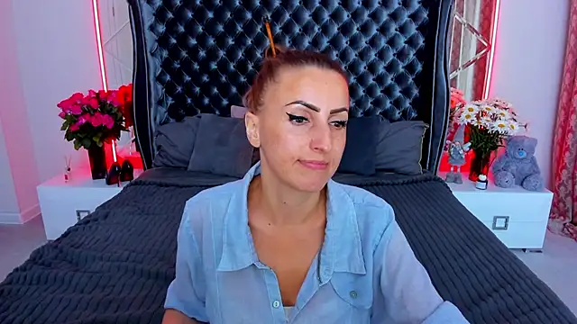 Rebecca_Diamond profile