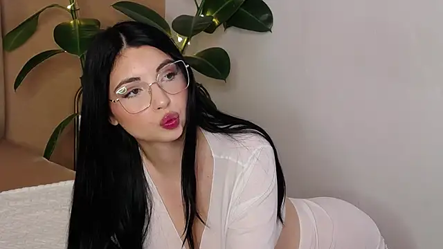 BellaHere live