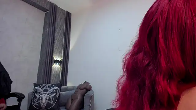 selene_red_ live