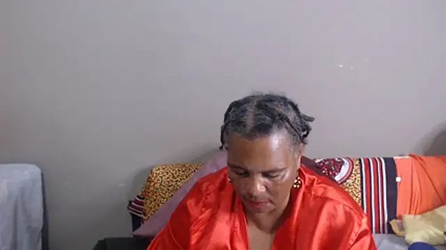 GrandBustyMelon live