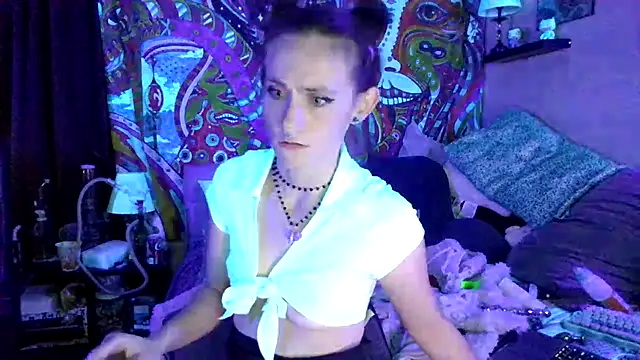 Savyandsaint live