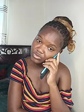 little_creamy live