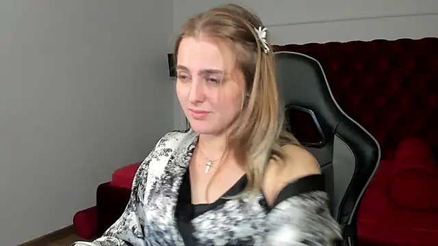 EllaBells live