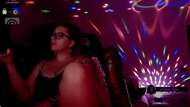 SonyaDevon live