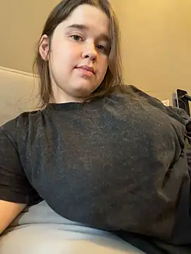 HornyGirlH live