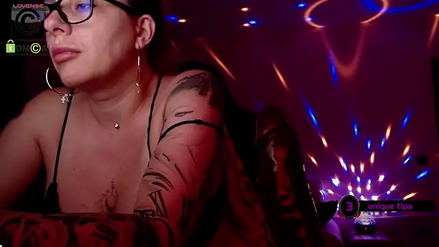 SonyaDevon live
