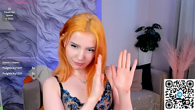 Lonny_Peach live