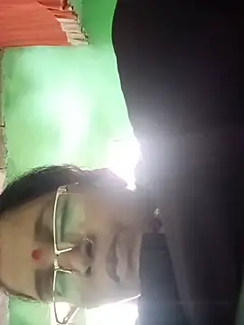 Manavi_x live