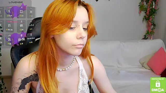 Rachel_lips live