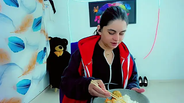 maddison_ivannova live