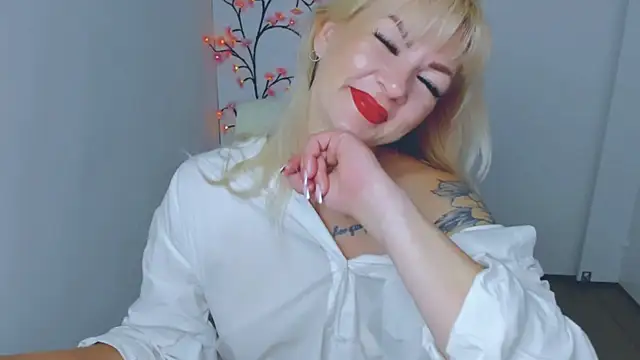 Madonna_Fire live