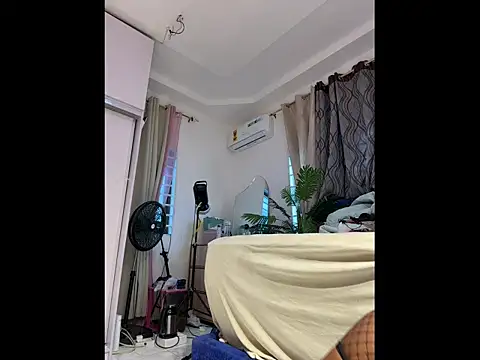 Nottynadiaa live