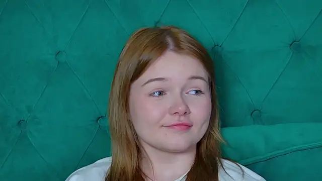 ElinaVale live