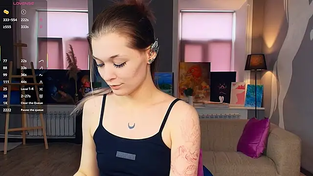 CleopatraHabibi live