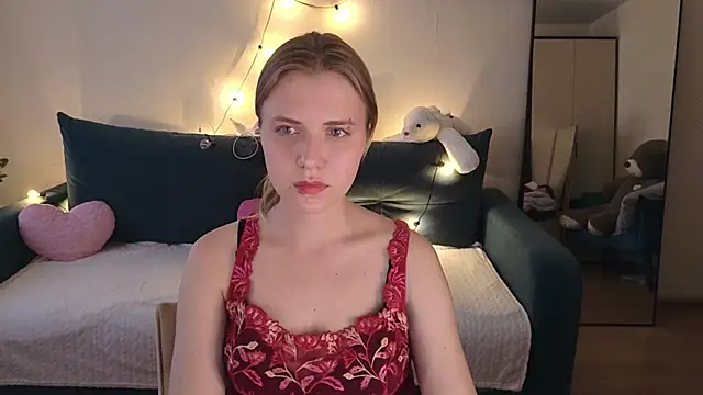 Viki_Charm live