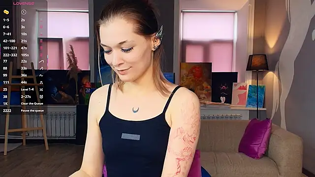 CleopatraHabibi live