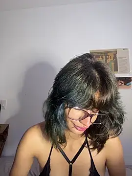 sukulaurens live