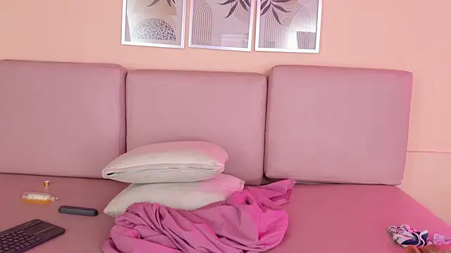 Eily_Moon live