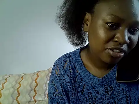 Ebony_caramell live