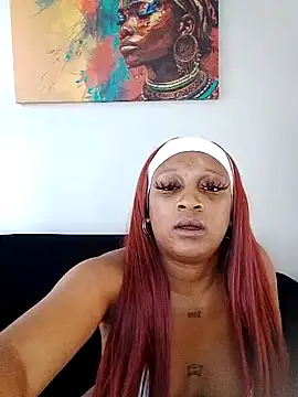 EnchantingLisa live