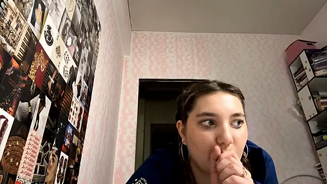 JanineThielman live