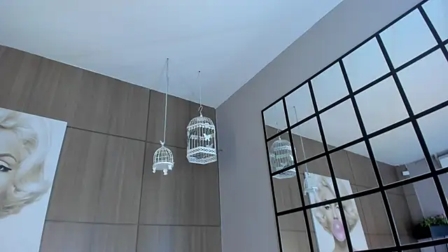 saraycollins live