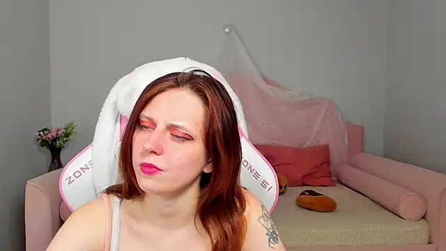FreyaVeys live