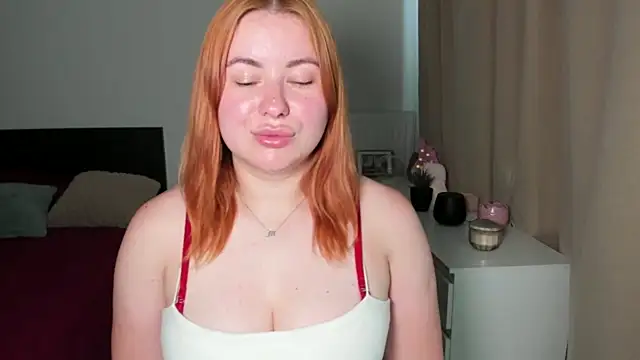 LAYLAxSTAR live