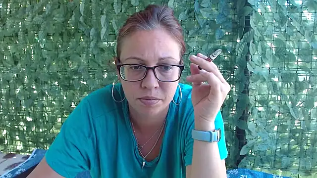 LadyHellene live