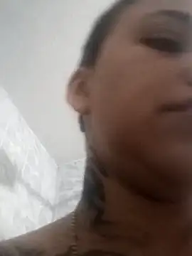 Naomy_Gomez_ live
