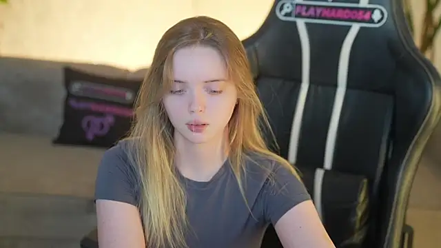 Cassy-Celestial_ live