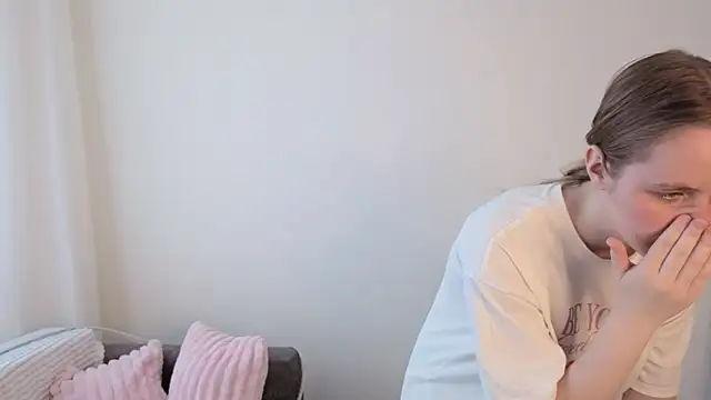 ChristiaSkeet live