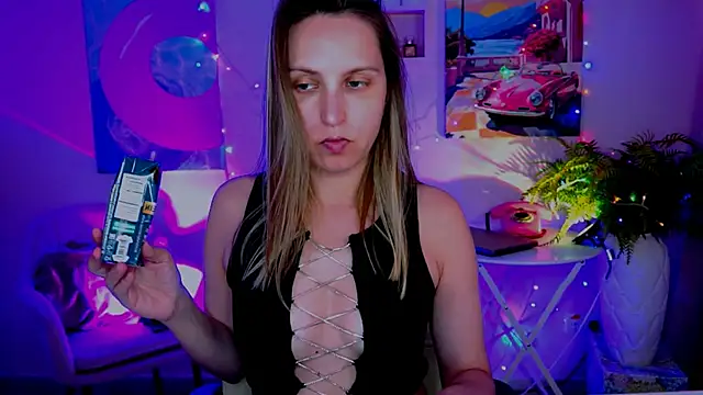 ErinWise live