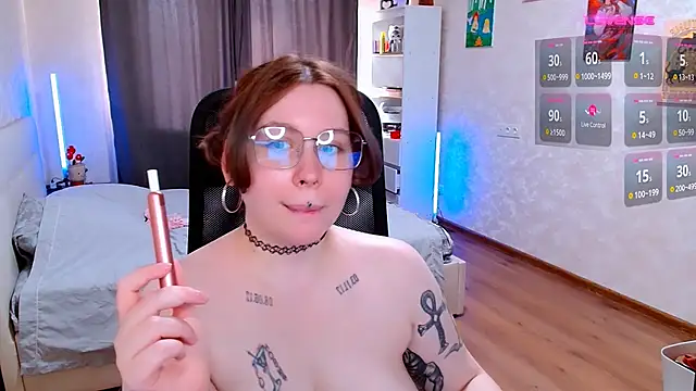 ur_geekgirl live