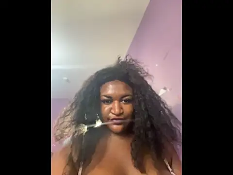 FleurEbonyXXX live
