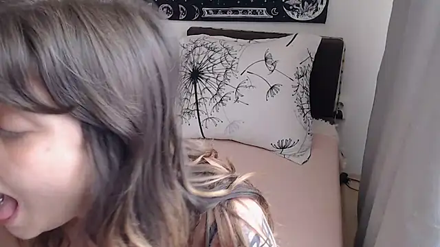 AlienforTwenty live
