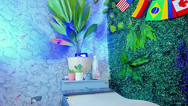 laurengarciaa live