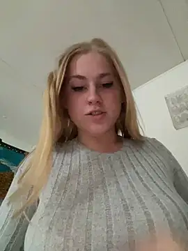 Prettypinkisland live