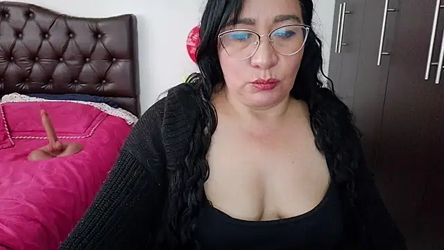 Grace_mature_milf live