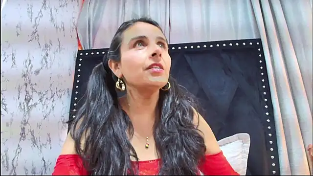 _Marcela__ live