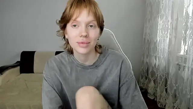 StellaDavis live
