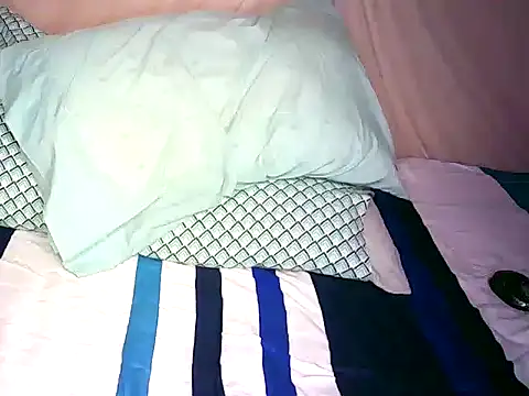 Petitecindy live