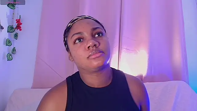 Daphnewalker__ live