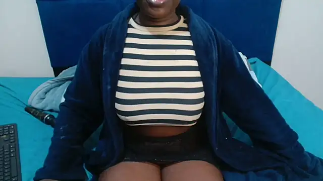 MilkyTitties live