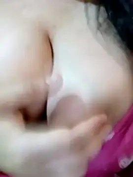 Romayssaa live
